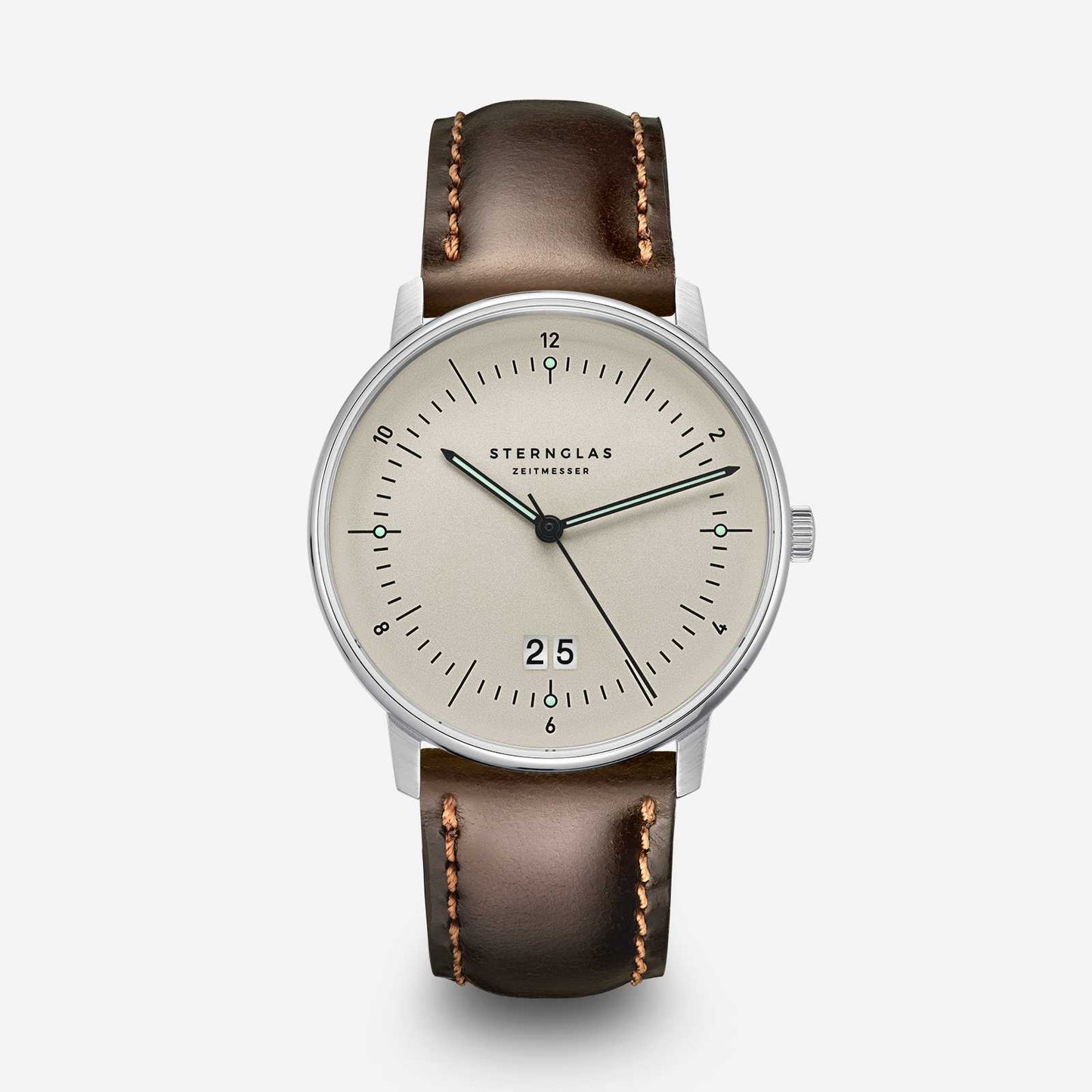 Naos Big Date alabaster