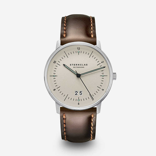 Naos Big Date alabaster