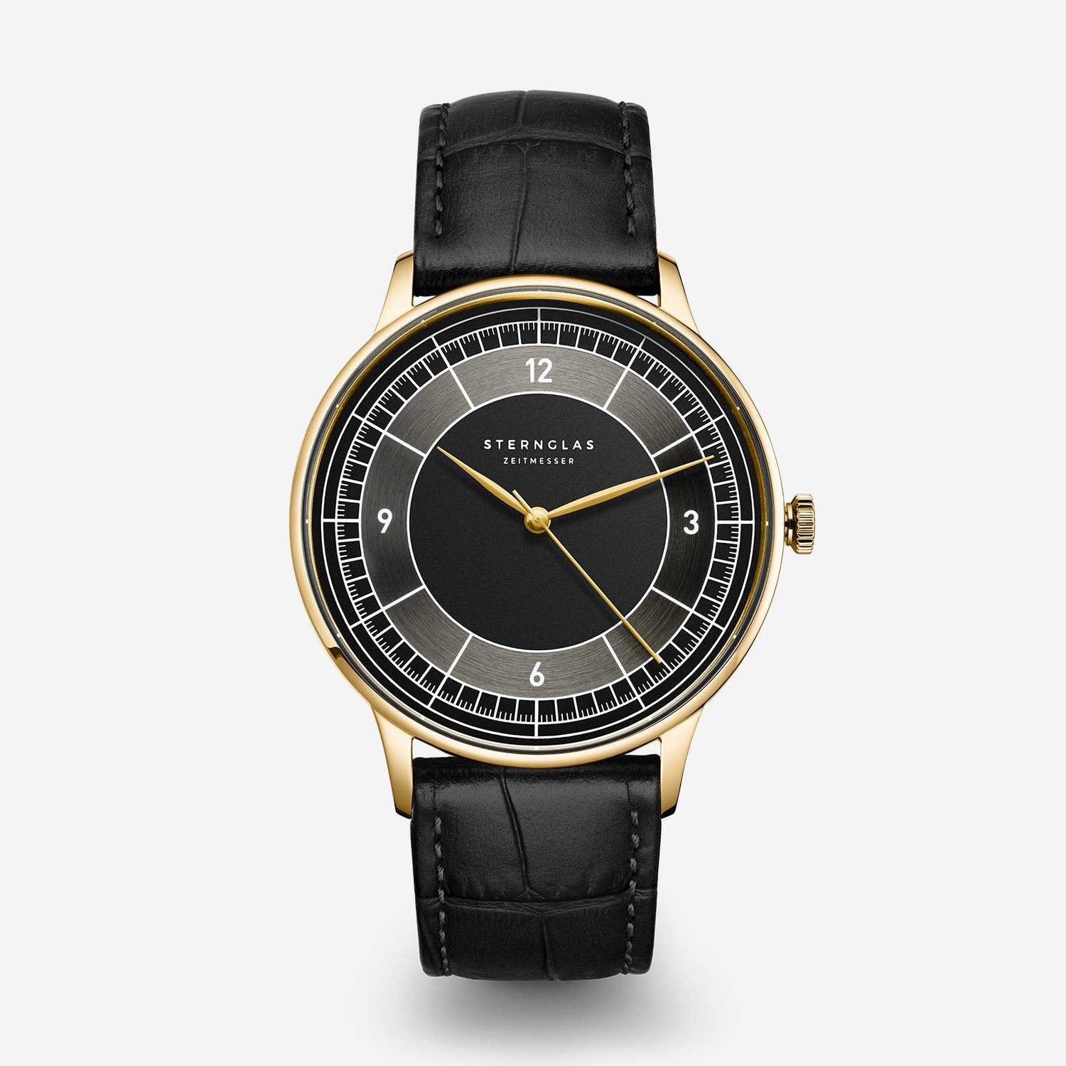 popup|Satined dial with circular brushes|Multiple concentric circles are divided into the eponymous sectors with lines. In addition, the hour ring of the satined dial has a circular brushing. This division ensures functional, optical clarity and makes for particularly easy reading.