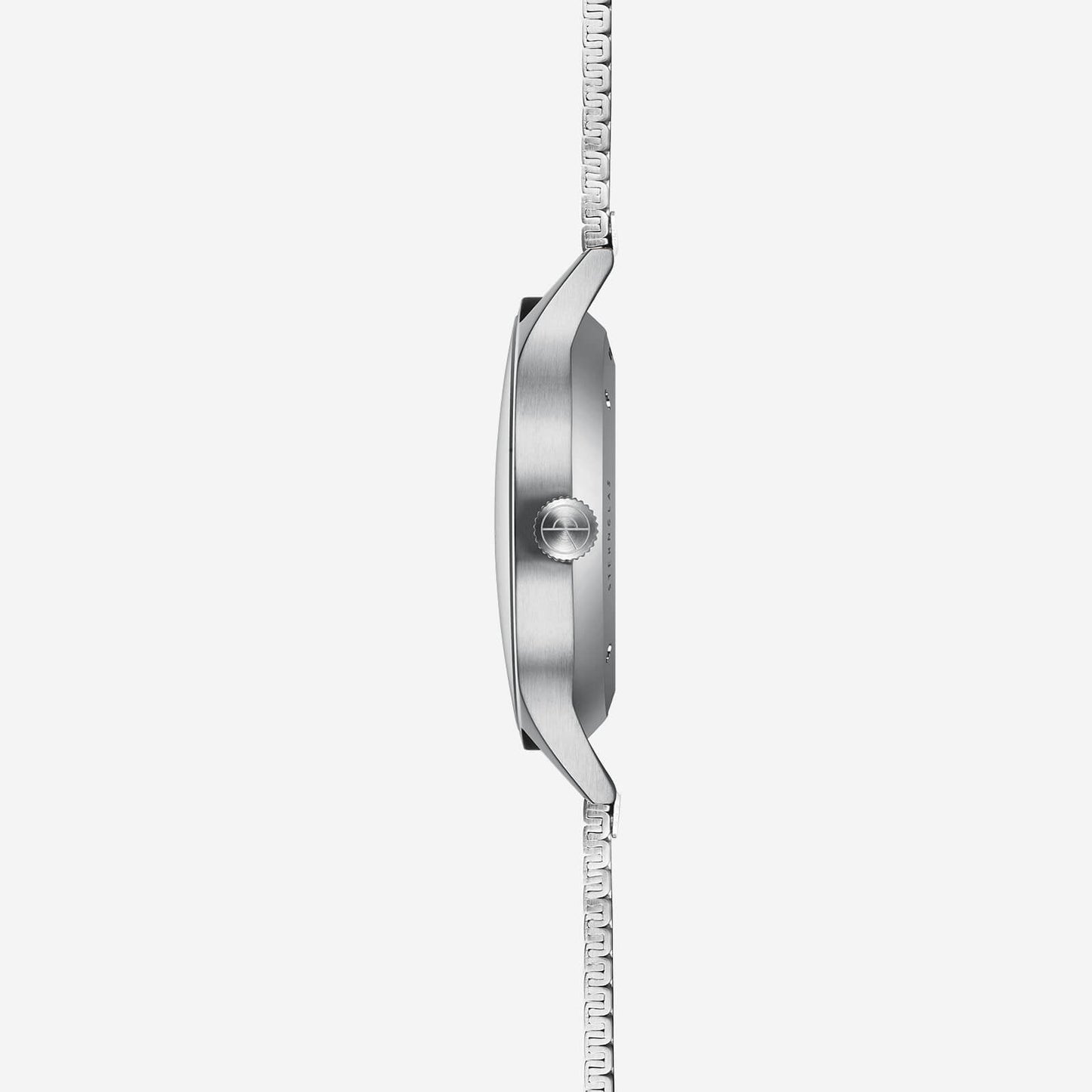 popup|Curved sapphire crystal|The absolutely scratch-resistant and double anti-reflective sapphire crystal - the premium class of watch crystals - ensures a clear view.
