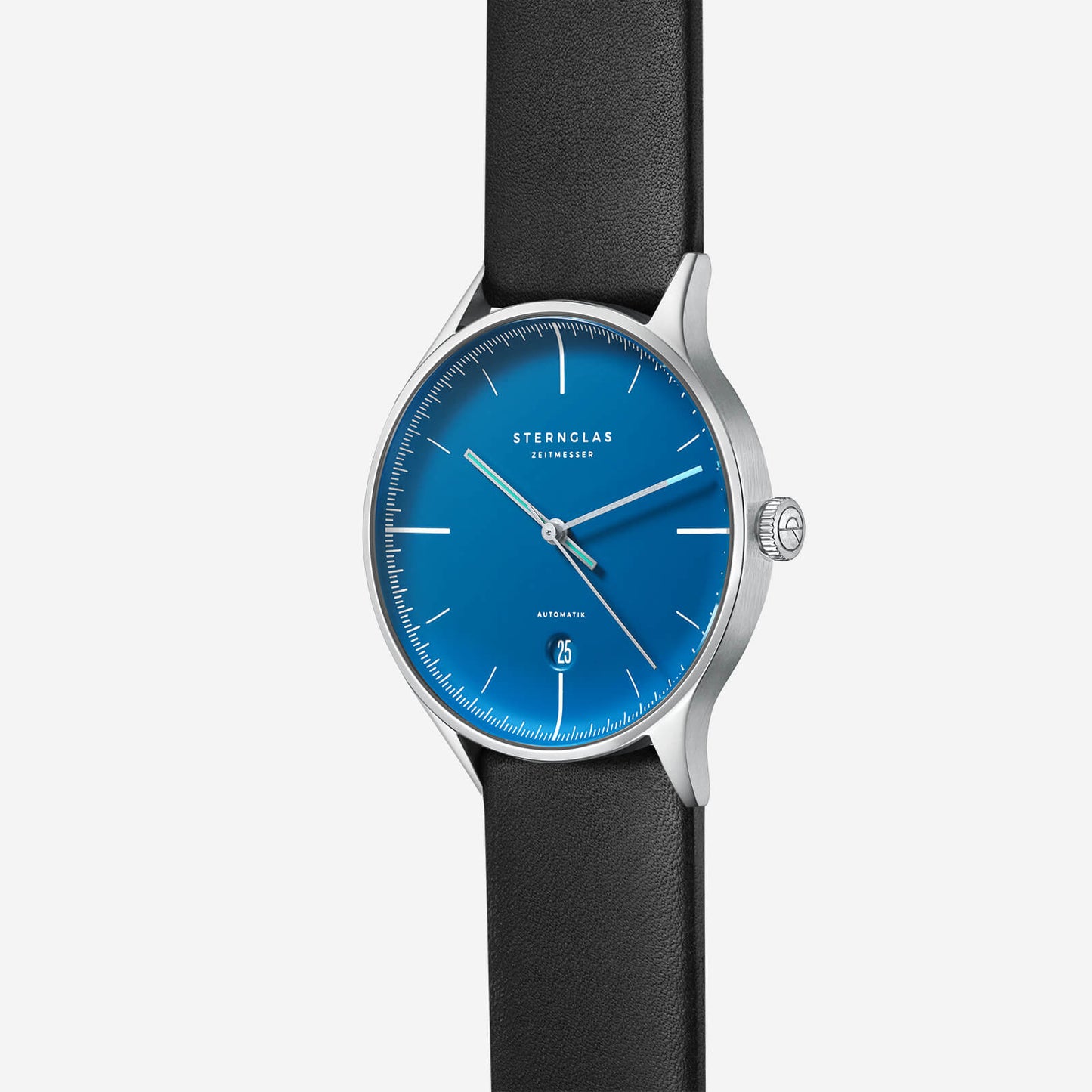 popup|Japanese premium automatic movement|The 9015 calibre from the Japanese manufacturer Miyota is considered to be particularly low-maintenance and durable. Thanks to a clock frequency of 4 hertz, the second hand runs wonderfully smoothly.
