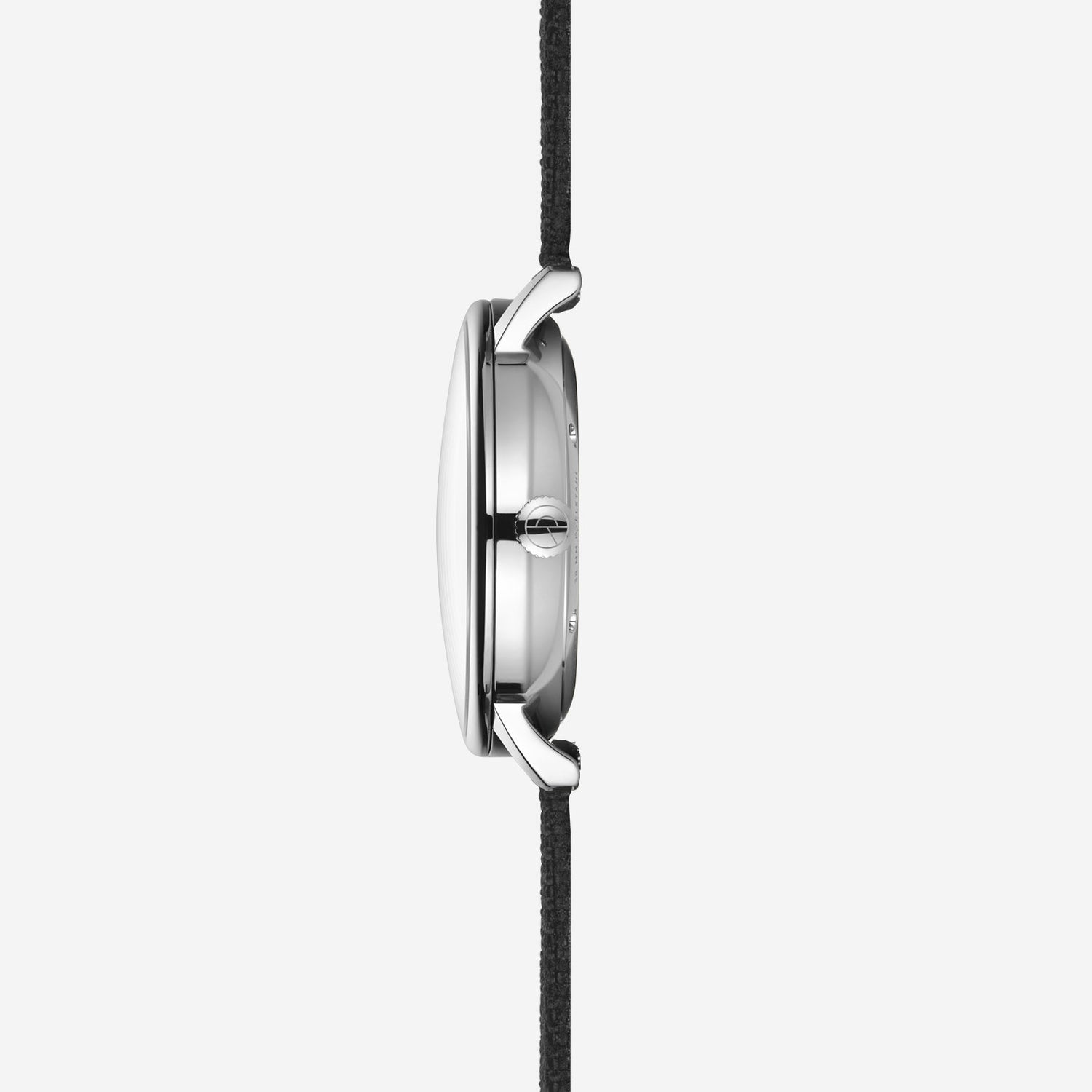 popup|Curved sapphire crystal|The absolutely scratch-resistant and double anti-reflective sapphire crystal - the premium class of watch crystals - ensures a clear view.