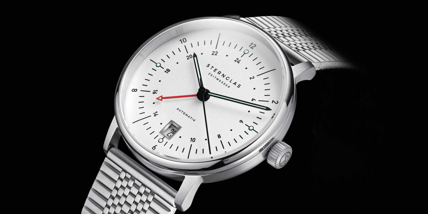 Miyota 9075: A Game Changer for True GMT Watches – sternglas.com