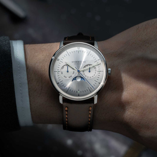 Naos Moonphase moon silver