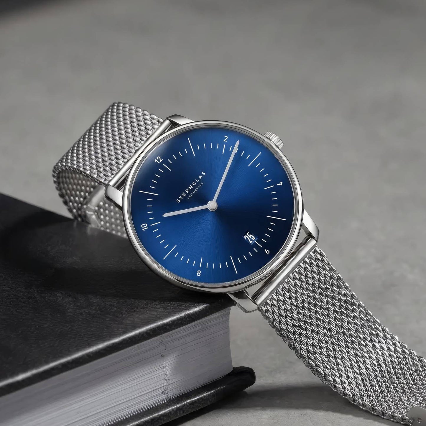 Naos deep blue