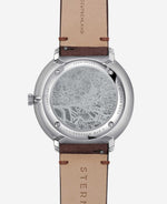 popup|High-quality back engraving|The case back is decorated with a haptically perceptible engraving of Hamburg's city centre.