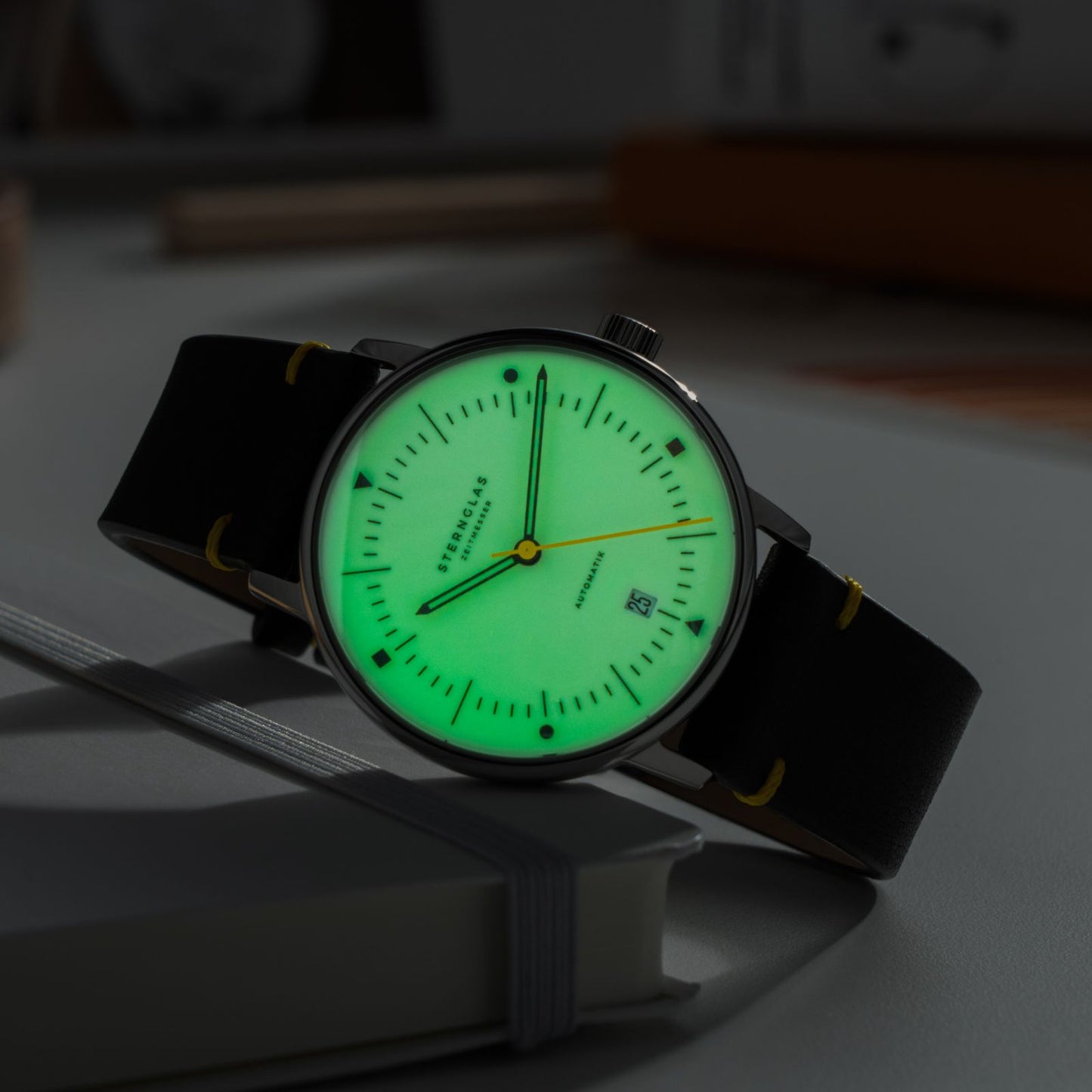 Naos Automatik Edition Bauhaus X yellow