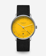 popup|Classical Bauhaus design|Inspired by the Bauhaus movement of the 1920s, the dial is reduced and clear. "Form follows function.