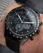 popup|Scratch-resistant sapphire crystal|Double anti-reflective sapphire crystal - the third hardest transparent material in the world - ensures a clear view.