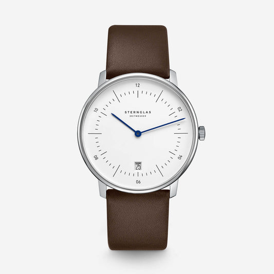 popup|Classic Bauhaus Design|Inspired by the Bauhaus movement of the 1920s, the dial is kept minimalistic and clear. "Form follows function" as they say.